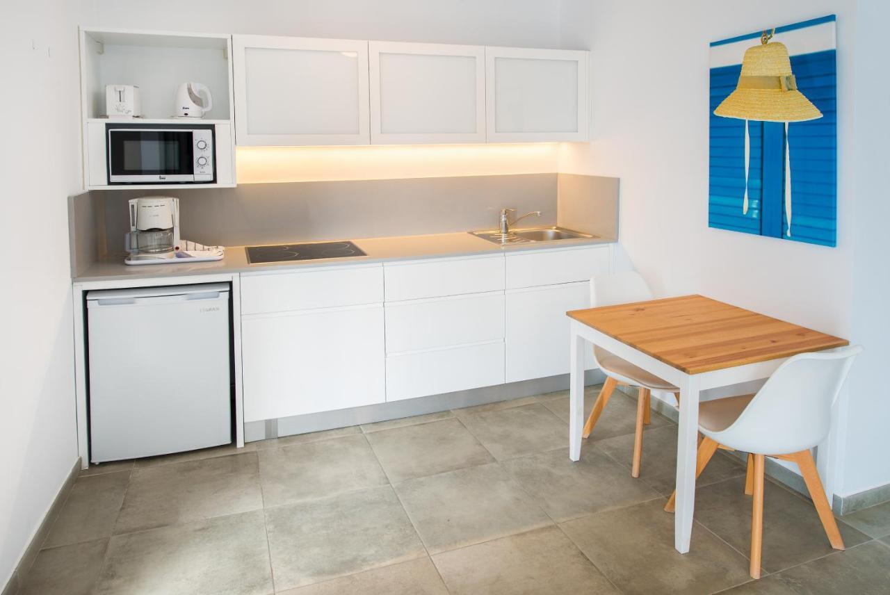 بويرتو ذيل كارمين Apartamentos Playamar المظهر الخارجي الصورة
